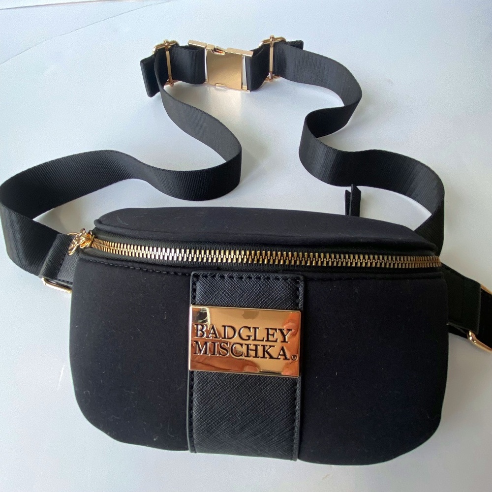 Womens Badgley Mischka Fanny Pack or Crossbody Bag - NWOT